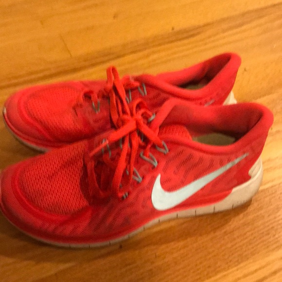 Nike sneakers - Picture 2 of 2